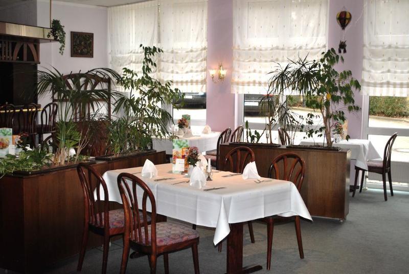 Heidehotel Lubast Eksteriør billede